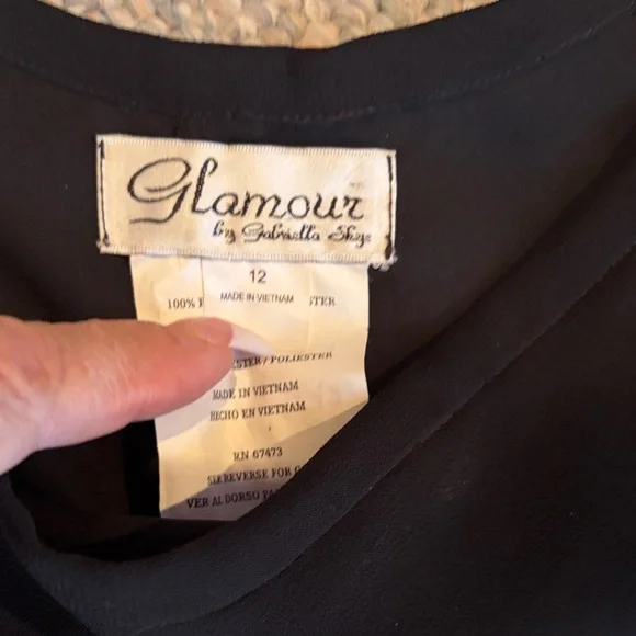 Elegant Black Wide-Leg Pants with Lace Detail - Picture 4 of 4